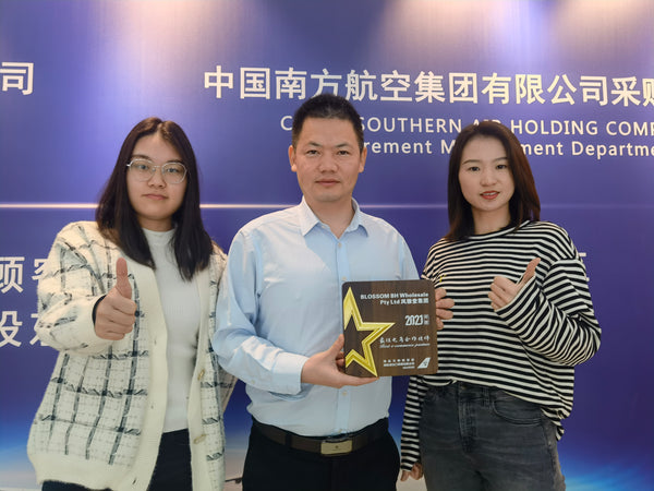 Congratulations to Blossoms BH Wholesale Pty Ltd and Phoenix Group for winning the Best e-Commerce Partner of China Southern Airlines in 2021！